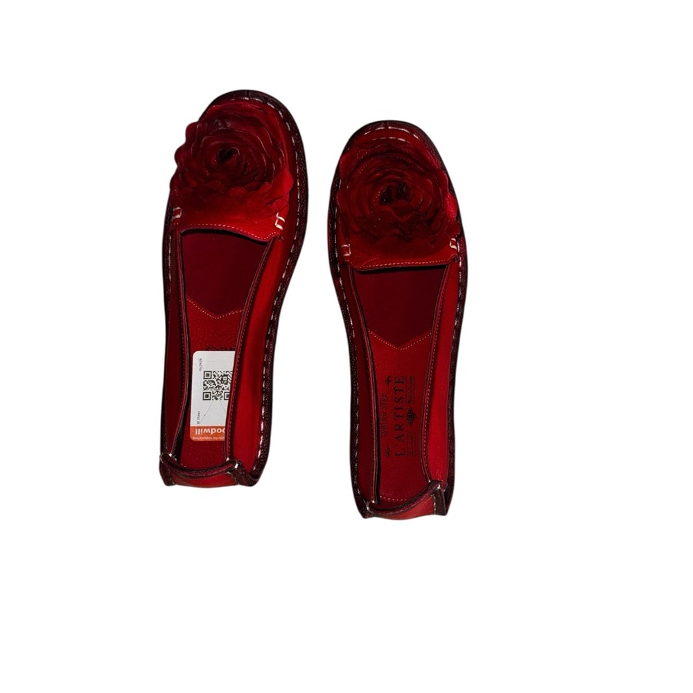 L’Artiste Dezi Red Leather Flats-EU 39/US 7.5